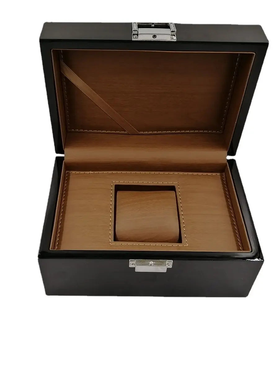Premium Bamboo Watch Box – Lacquered Solid Wood Display Case | CHRONVAULT™