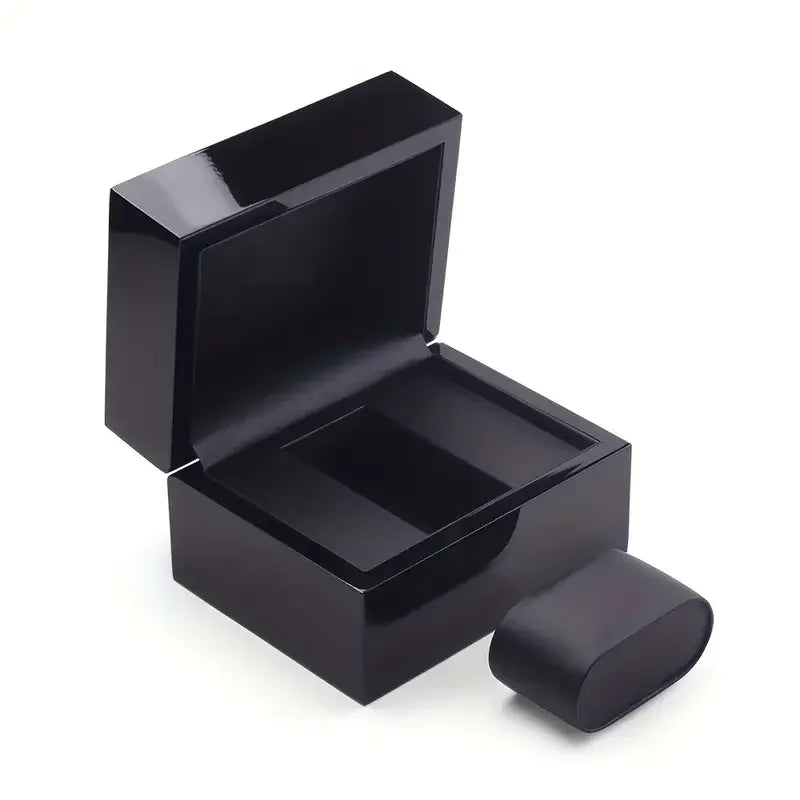 Premium Bamboo Watch Box – Lacquered Solid Wood Display Case | CHRONVAULT™
